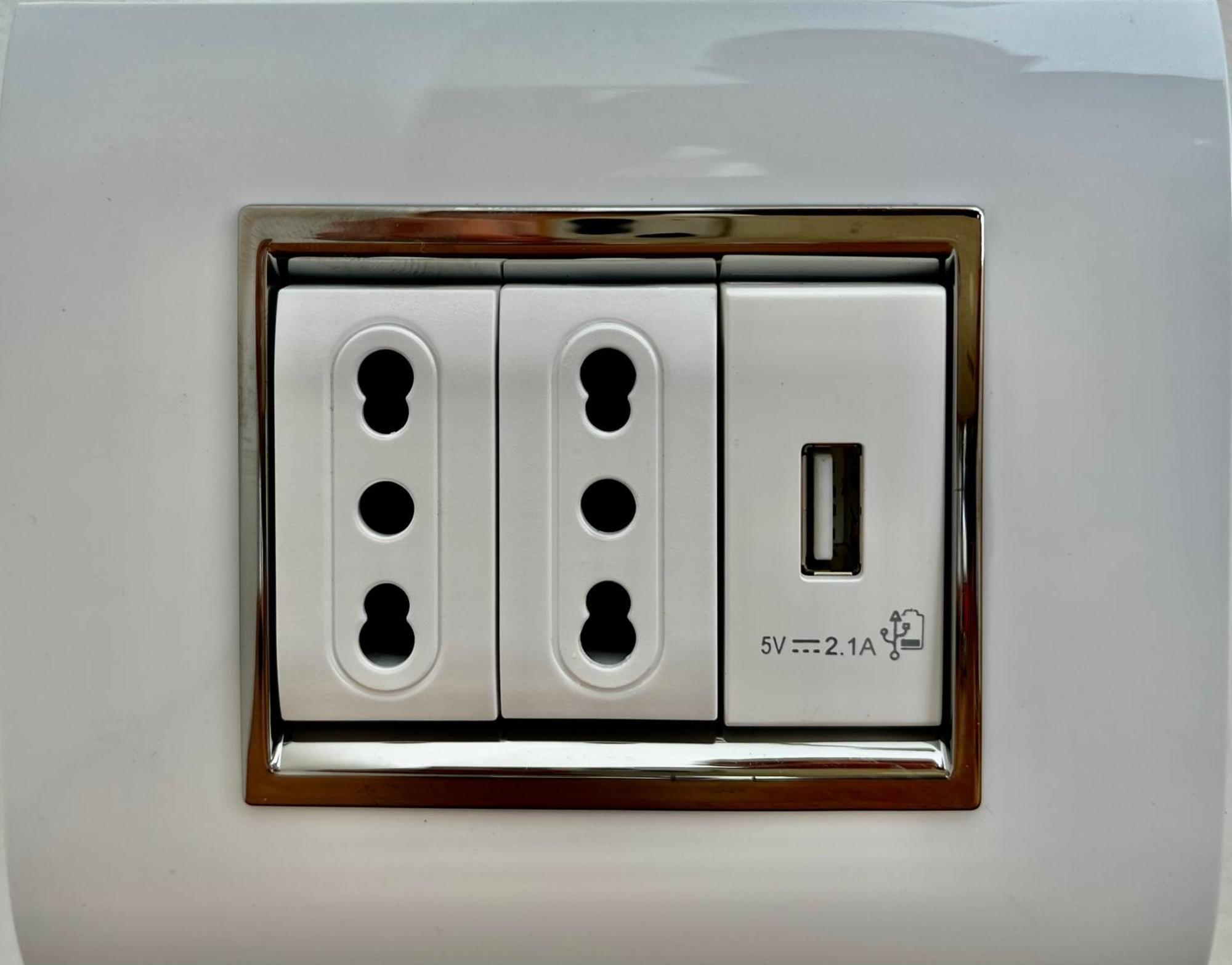 Kalbia Apartment Or Rooms Renovated, Functional, Intimate And More Cagliari Exterior foto